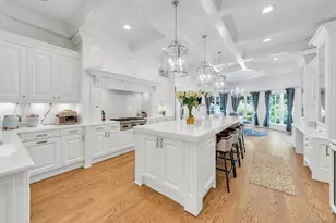 98 Cliff Rd, Port Jefferson, NY 11777 - Photo 6