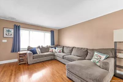 64 Kobb Boulevard, West Islip, NY 11795 - Photo 4