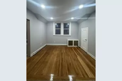 212 Buena Vista Avenue #3F, Yonkers, NY 10701 - Photo 4
