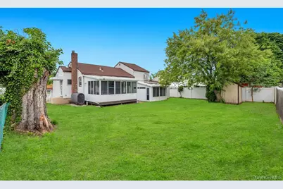 125 S 5th Street, Bethpage, NY 11714 - Photo 18