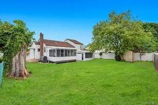125 S 5th St, Bethpage, NY 11714 - Photo 18