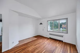 125 S 5th St, Bethpage, NY 11714 - Photo 6