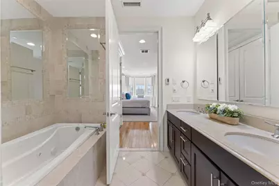 1 Christie Place #406W, Scarsdale, NY 10583 - Photo 14