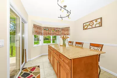 20 Amherst Street, Islip, NY 11751 - Photo 10