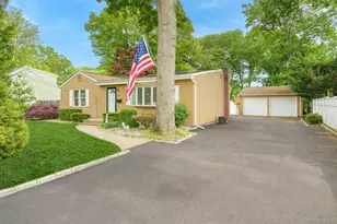 20 Amherst St, Islip, NY 11751 - Photo 22