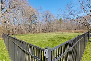 43 Harrison Ave, Hauppauge, NY 11788 - Photo 4