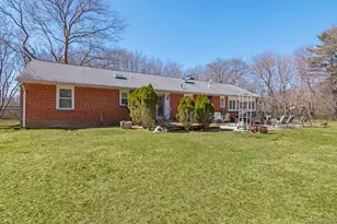 43 Harrison Ave, Hauppauge, NY 11788 - Photo 20