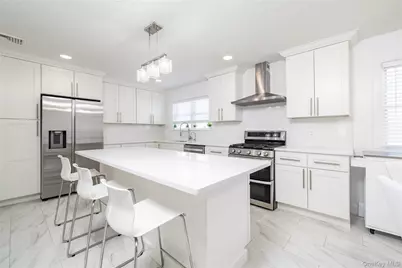 458 E Pine Street, Long Beach, NY 11561 - Photo 4
