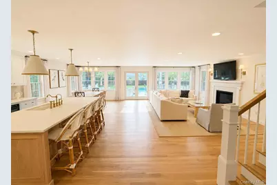 11 1st Street, Bellport, NY 11713 - Photo 8
