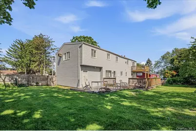 37 Westchester Avenue, West Babylon, NY 11704 - Photo 28