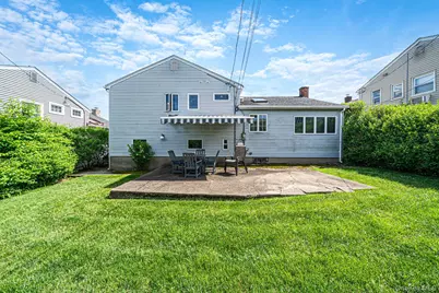 2637 Marin Lane, East Meadow, NY 11554 - Photo 32