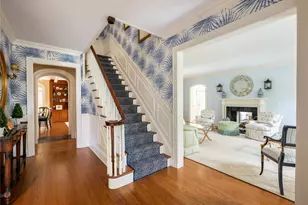 170 Manhasset Woods Rd, Manhasset, NY 11030 - Photo 4