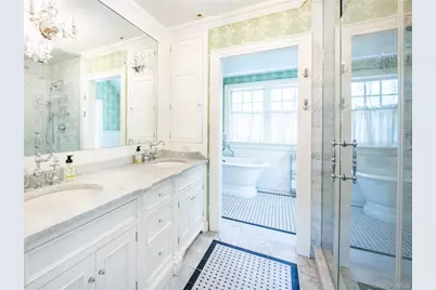 170 Manhasset Woods Road, Manhasset, NY 11030 - Photo 26