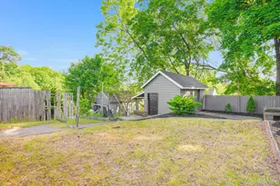 54 Larter Ave, Newburgh, NY 12550 - Photo 20