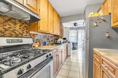 2550 Olinville Avenue #4E, Bronx, NY 10467 - Photo 10