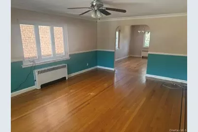 1922 Hering Avenue, Bronx, NY 10461 - Photo 4