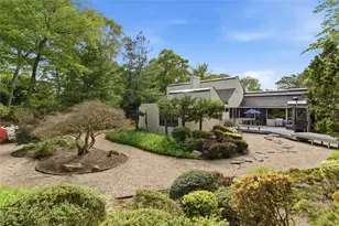 6 Deepwood Ct, Old Westbury, NY 11568 - Photo 38