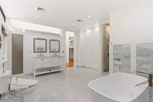 6 Deepwood Ct, Old Westbury, NY 11568 - Photo 20