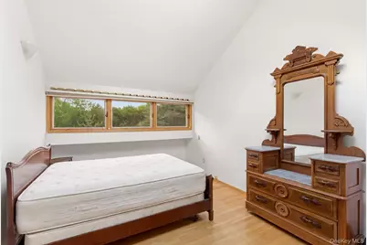 6 Deepwood Court, Old Westbury, NY 11568 - Photo 26
