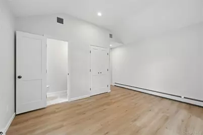 192 Iceland Drive, South Huntington, NY 11746 - Photo 14