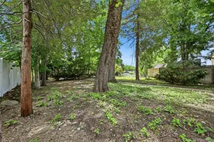 192 Iceland Dr, South Huntington, NY 11746 - Photo 30