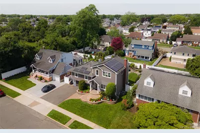 420 Philadelphia Avenue, Massapequa Park, NY 11762 - Photo 22
