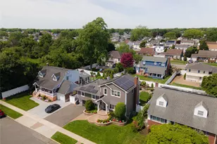 420 Philadelphia Ave, Massapequa Park, NY 11762 - Photo 22