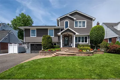 420 Philadelphia Avenue, Massapequa Park, NY 11762 - Photo 1