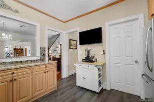 15 E 235th St, Bronx, NY 10470 - Photo 14
