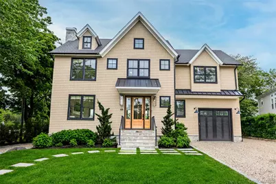 405 Williamsburgh Drive, Southold, NY 11971 - Photo 4
