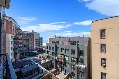 133 Beach Street #5K, Rockaway Park, NY 11694 - Photo 18
