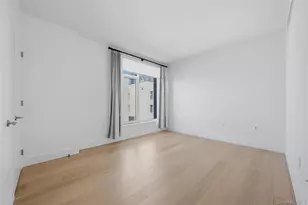 133 Beach St, Rockaway Park, NY 11694 - Photo 32