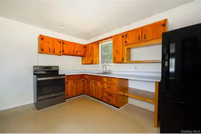 22 Howland Avenue, Beacon, NY 12508 - Photo 4