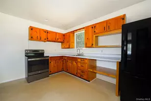 22 Howland Ave, Beacon, NY 12508 - Photo 4