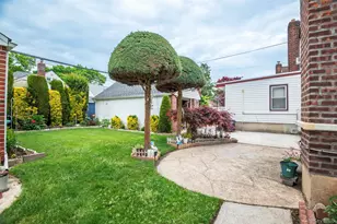 244-31 86th Rd, Bellerose, NY 11426 - Photo 26