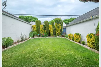 244-31 86th Road, Bellerose, NY 11426 - Photo 28