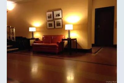 250 Cabrini Boulevard #4A, New York, NY 10033 - Photo 6