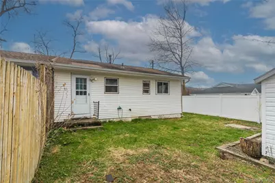 43 Lafayette Drive, New Windsor, NY 12553 - Photo 6