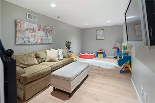 27 Bradford Rd, Scarsdale, NY 10583 - Photo 48