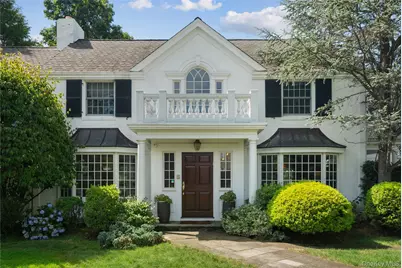 27 Bradford Road, Scarsdale, NY 10583 - Photo 2