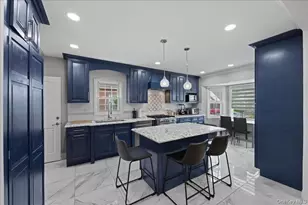 98 Sussex Rd, Elmont, NY 11003 - Photo 10