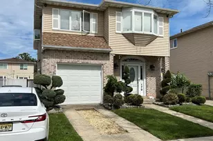 179 Gervil St, New York, NY 10309 - Photo 2