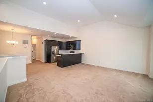 12 Sophia Ct, West Babylon, NY 11704 - Photo 10