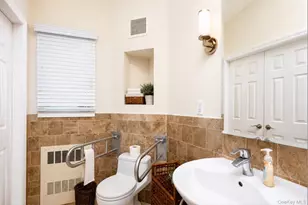 33 Guardian Dr, Mount Sinai, NY 11766 - Photo 14