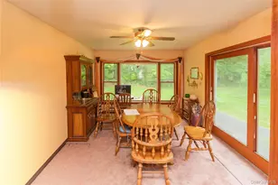 35 Windwood Dr, Newburgh, NY 12550 - Photo 12