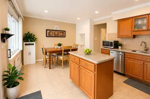 204 Old Country Rd, Elmsford, NY 10523 - Photo 4