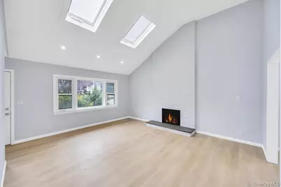 59 E Cedar Street, Massapequa, NY 11758 - Photo 6