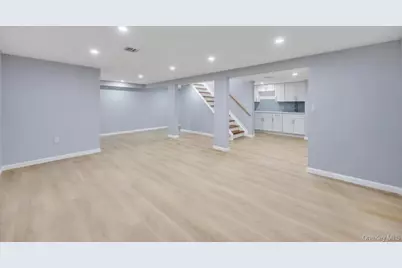 59 E Cedar Street, Massapequa, NY 11758 - Photo 20