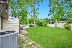 59 E Cedar St, Massapequa, NY 11758 - Photo 24