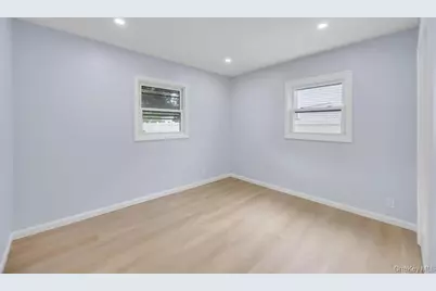 59 E Cedar Street, Massapequa, NY 11758 - Photo 14